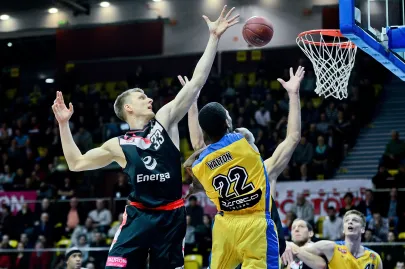 Karol Gruszecki i Anthony Walton 