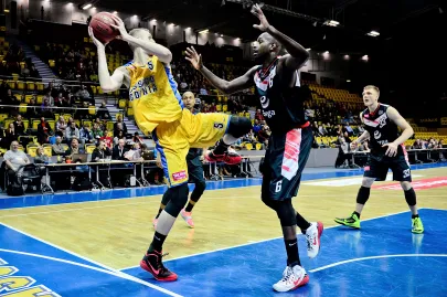 Ovidijus Galdikas i Callistus Eziukwu