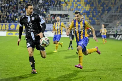Vitaliy Berezovsky, Paweł Wojowski 