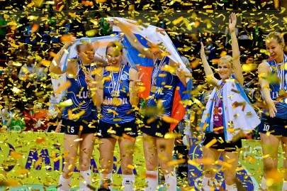 Radość zawodniczek Dynama