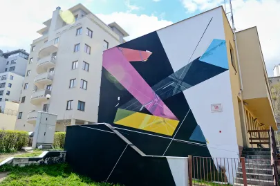 Mural autorstwa Remi Rough i Nawera