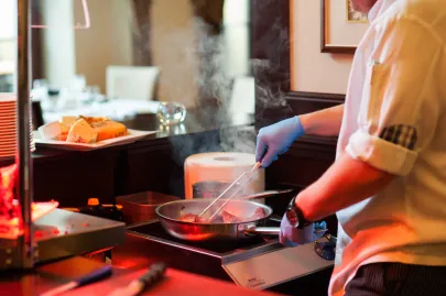 Live cooking