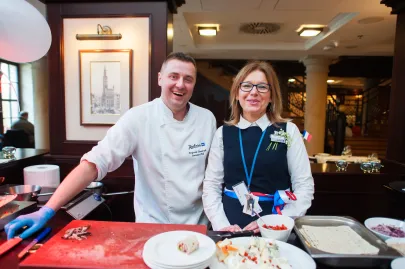 Agnieszka Szmit manager restauracji i Krzysztof Kowalczyk szef kuchni Verres en Vers