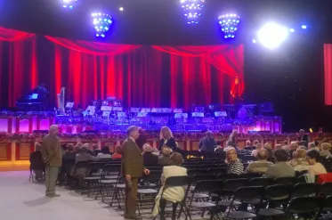 koncert wspaniały jak zwykle. i do tego ten kontakt Artysty z publicznością.
Andre wracaj za rok!!!
