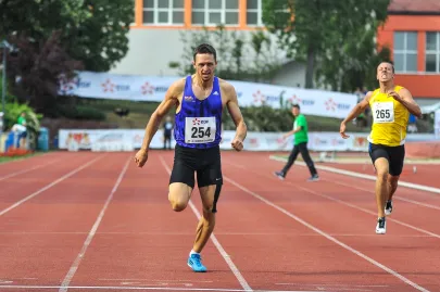 Kacper Kozłowski