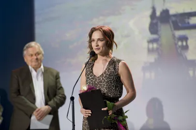 Nagroda aktorska za drugoplanową rolę kobiecą - Anna Cieślak za rolę Joanny w słuchowisku "Ukryty w słońcu" 