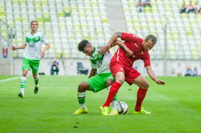 Onel Hernandez i Jakub Wawrzyniak 