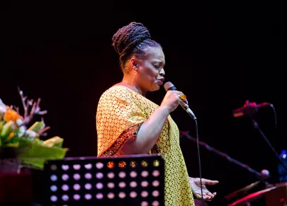 Dianne Reeves
