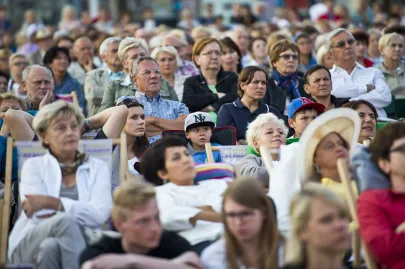 publiczność w każdym wieku