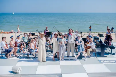 Jerzy Zelnik, Aleksandra Lis, Bogdan Smagacki, Piotr Salaber, Ewa Olszewska i orkiestra