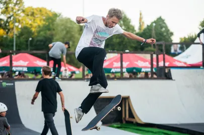 Open skate park