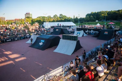 Highest Air Contest