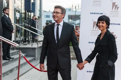 Paweł Pawlikowski z partnerką
