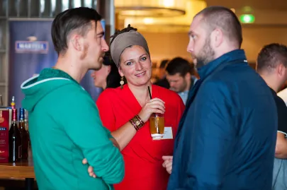 Ewa Malika Szyc Juchnowicz (Malika), Rafał Wałęsa (Sztuczka), Artur Moroz (Bulaj)