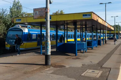 Peron Gdynia Orłowo Skm