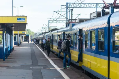 Peron Gdynia Orłowo Skm