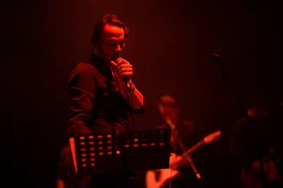 Pure Phase Ensemble with Hugo Race