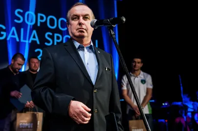 Trener Roku - 1 miejsce Krzysztof Szałach (w jego imieniu Jerzy Smolarek)