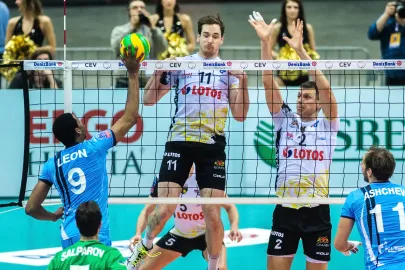 Murphy Troy i Wojciech Grzyb 
