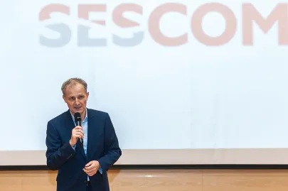 Sławomir Halbryt - Sescom S.A.