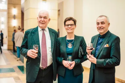 Marek i Iwona Drzażdżynscy - cech złotników, zegarmistrzów, optyków, grawerów i brązowników m.st Warszawy oraz Stefan Duk