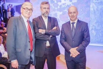 Zbigniew Strzelczyk - Krajowa Izba Gospodarcza bursztynu, Krzysztof Rafał Galimski i Paweł Montewka (Złoto, Srebro, Czas)