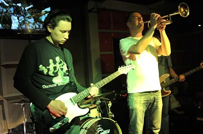 Tour De Mars