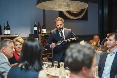 Mariusz Zawadzki właściciel restauracji Mondo di Vinegre