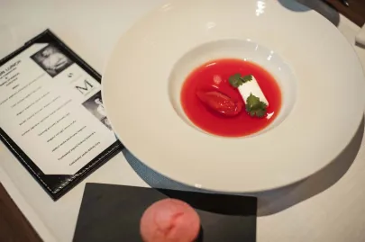 Truskawka/jogurt/kokos/kolendra
