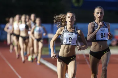 Renata Pliś (nr 84), Katarzyna Broniatowska (9)