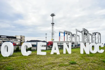 Instalacja "Ocean Noc" Wilhelma Sasnala