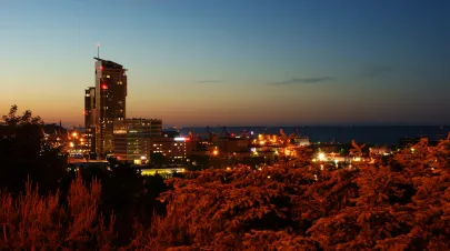 Panorama Gdyni nocą