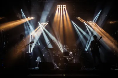 Lady Electric