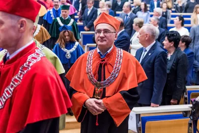 Władze UG