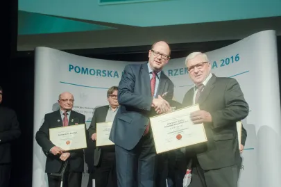 Paweł Adamowicz i Henryk Konkol Przetwórstwo Mięsa Konkol