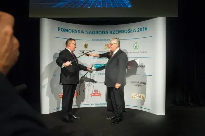 Zbigniew Stencla odznaczony szablą im. Jana Kilińskiego