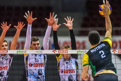 Mateusz Mika, Dmytro Paszycki i Damian Schulz 