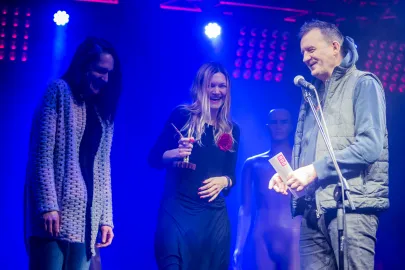 Kategoria Okładka nagroda dla Patryka Hardzieja za „Stairs"  Kroki 