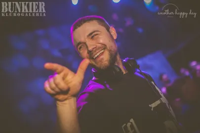 Sobota w Bunkrze