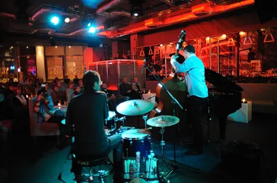 Jazz Travel: R.G.G. TRIO
