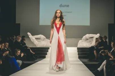 Kolekcja Dune:
moda: Michał Starost