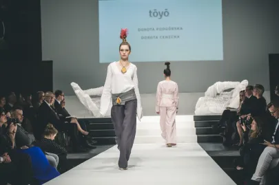 Kolekcja Toyo: moda: Dorota Podgórska, biżuteria: Dorota Cenecka
