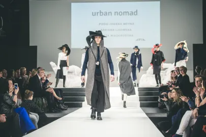 Kolekcja Urban Nomad: moda: PUDU Joanna Weyna, biżuteria: Adriana Lisowska, kapelusze: Beata Miłogrodzka