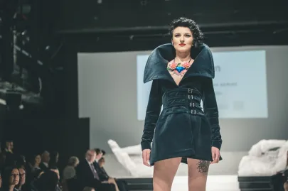 Kolekcja Freedom: moda: Patrycja Bryszewska, biżuteria: Andrzej Jacyszyn