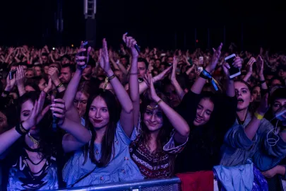 Dua Lipa wystąpiła na openerze w 2017 roku