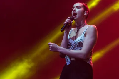 Dua Lipa wystąpiła na openerze w 2017 roku