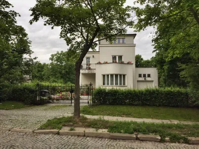 Modernistyczna rezydencja w Orłowie.