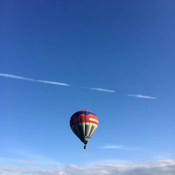 Lot balonem na festynie "Świbnieńskie lato"