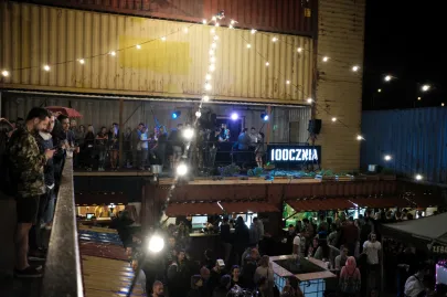 Sobotni wieczór w 100czni.