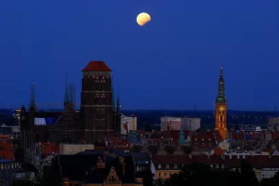 Zaćmienie księżyca nad Gdańskiem